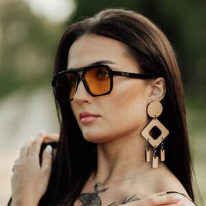 https://monabelladisain.ee/wp-content/uploads/2025/06/Telle_kuldne1-300x300.jpg