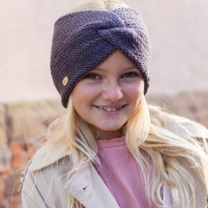 https://monabelladisain.ee/wp-content/uploads/2025/10/Behmo-peapael_tumehall_laste-scaled-300x300.jpeg